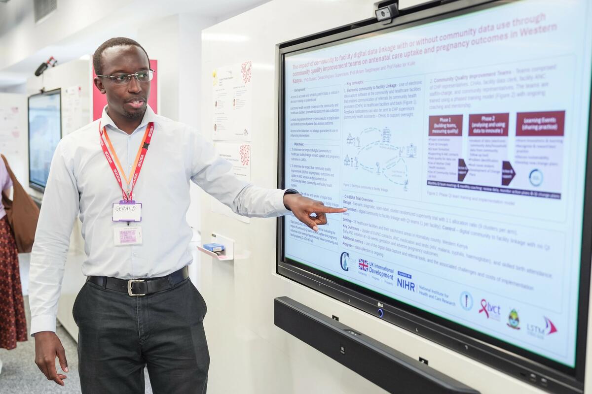 Gerald’s poster presentation at the LSTM PGR conference July 2025. / Photo credit: LSTM