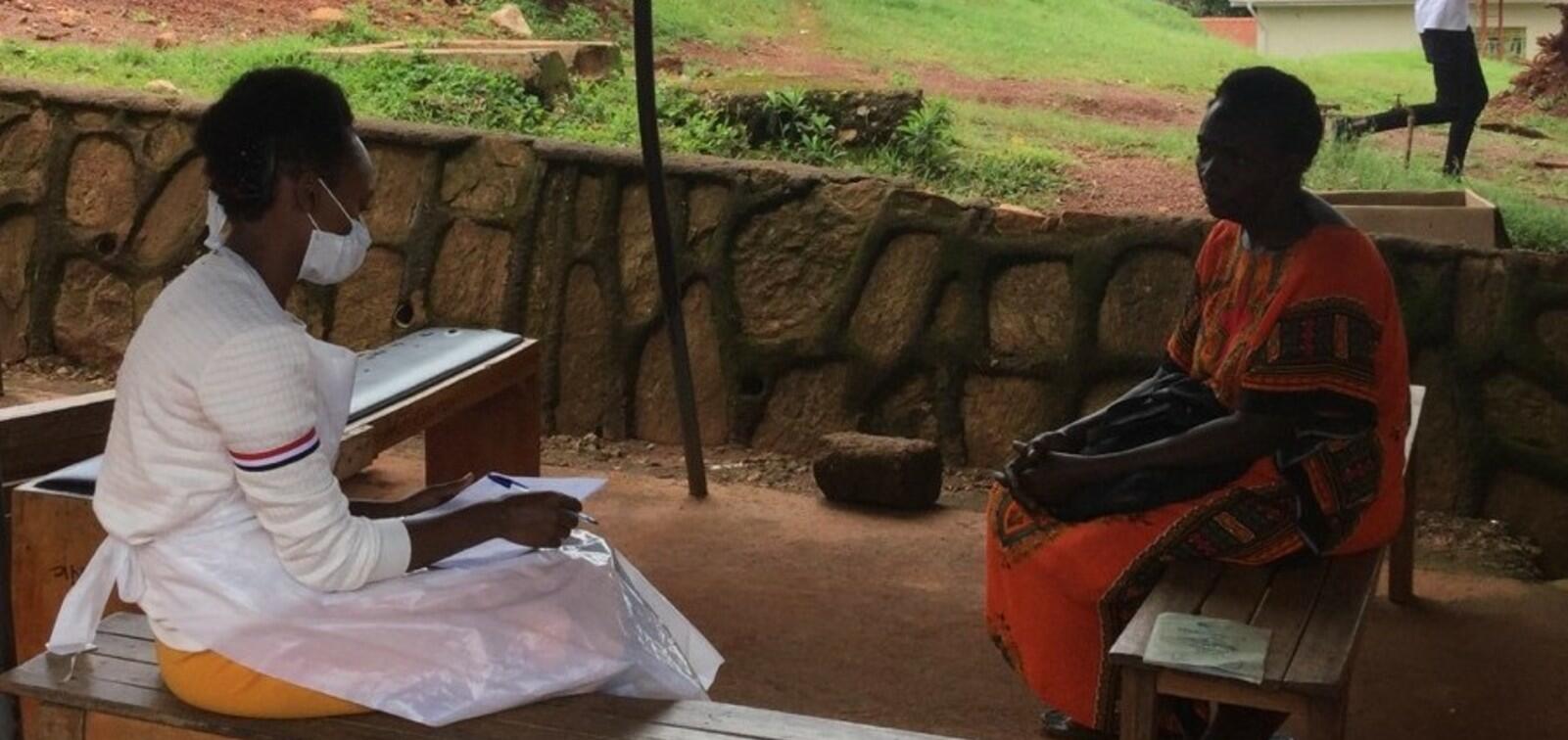 Photo: INTE-AFRICA - A patient in Uganda’s Kajjansi health centre clinic.