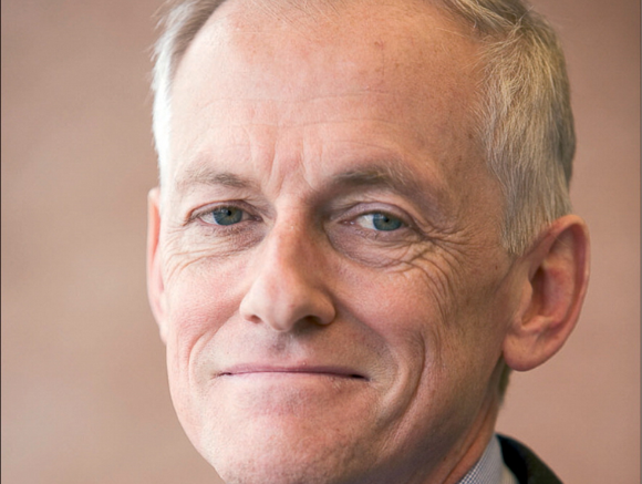 Headshot of Dr. Keven De Cock