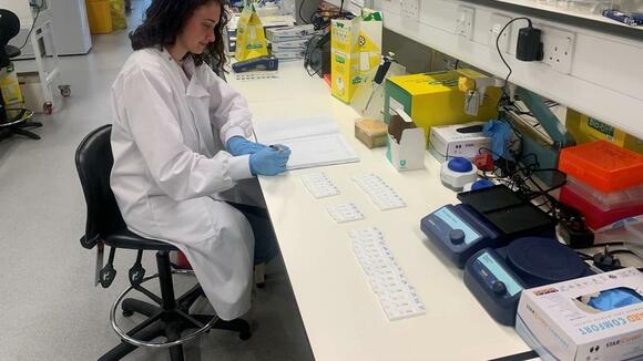 LSTM researcher Sophie is evaluating blood with different RDTs