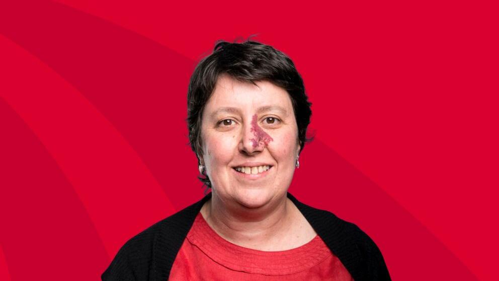 Photo of Professor Jo Raven