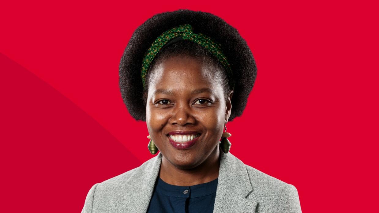 Portrait photo of Professor Euphemia Sibanda